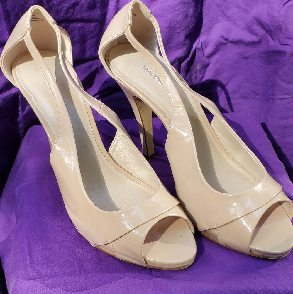 Xappeal Nude Shoe Perfect for Office or Going Out